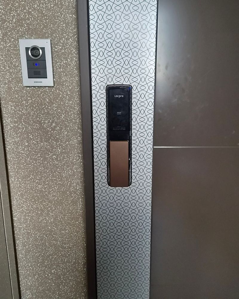 아파트 현관 푸시풀 도어락 교체